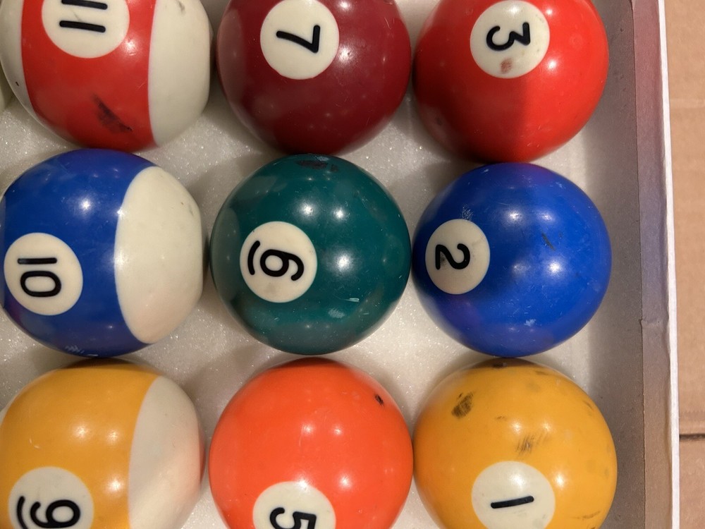 Mizerak Billiards Ball Set. Used Complete Set
