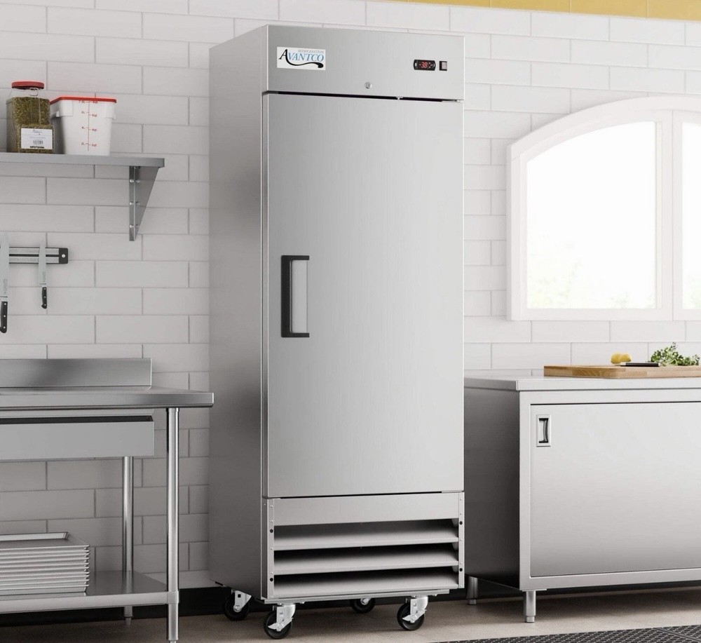 29" Solid Door Reach-In Freezer