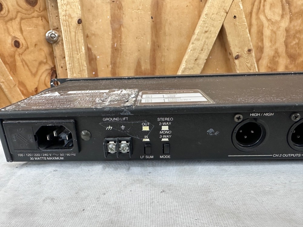 JBL M552 2-Channel Adjustable STEREO/MONO, Variable Crossover - two available