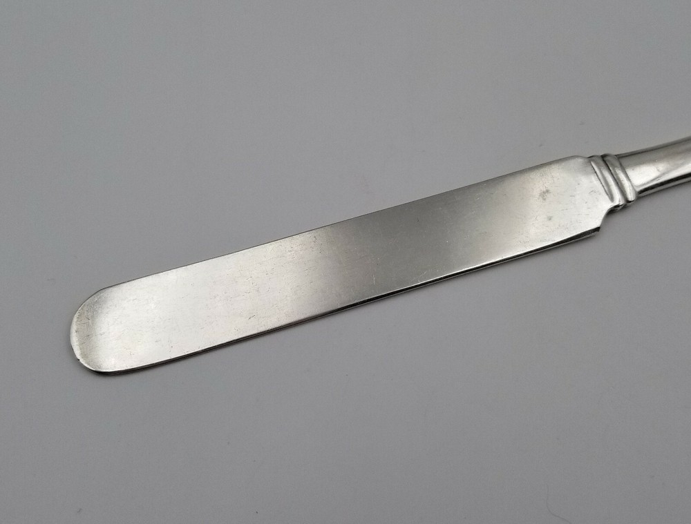 Flat Handle Junior / Breakfast Knife ~ Lily by Holmes & Edwards Silverplate 7.5"