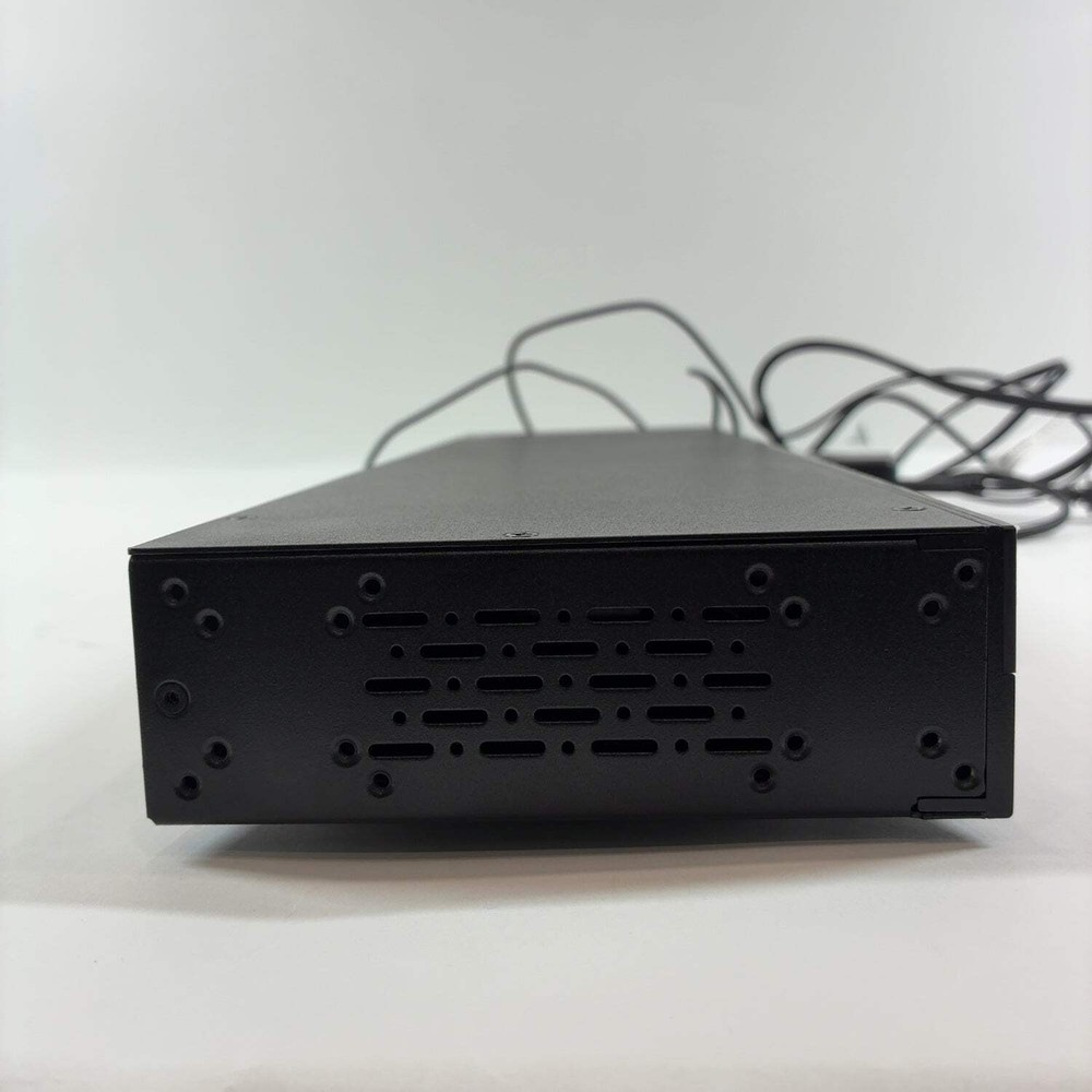 Binary B100 HDMATRIX 4x4