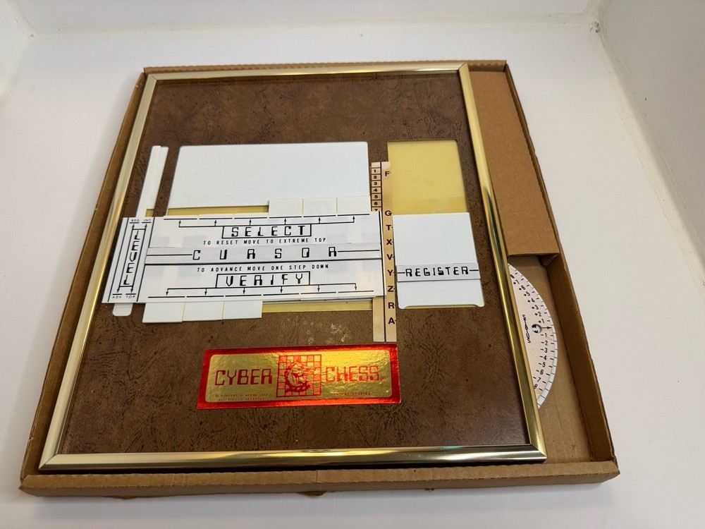 Vintage CyberChess 1977 User Selectible Multi Level Chess Playing Machine READ