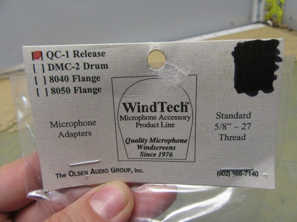 Windtech Microphone Adapter QC-1 Release 5/8" 27 Thread [3*N-25]