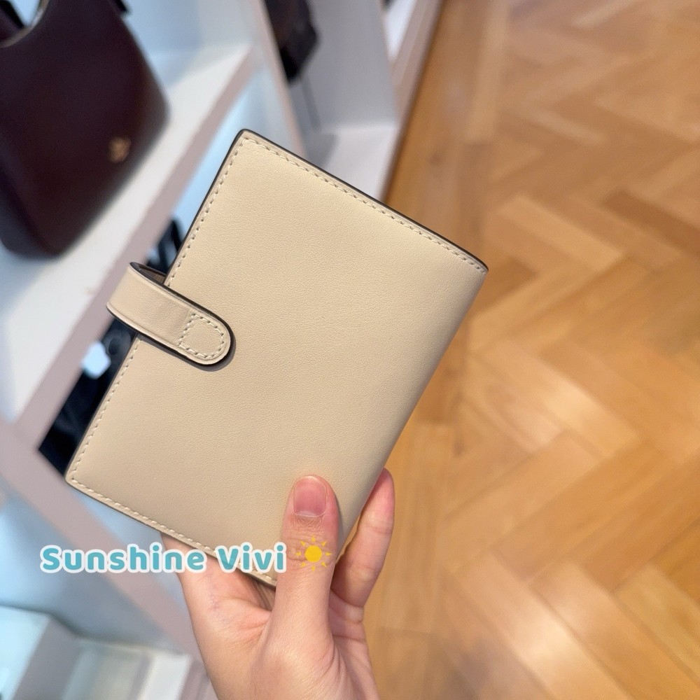 NWT Coach 2-in-1 Wallet Smooth Leather CCL71 oat