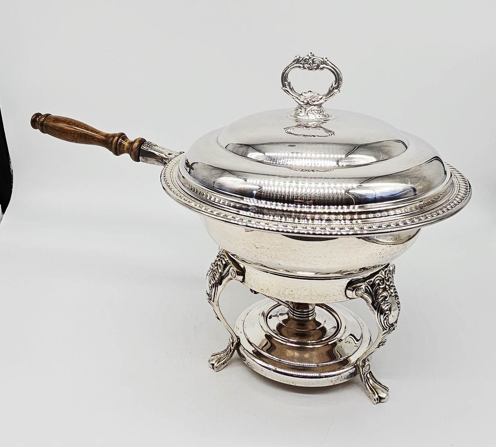 Sheridan Serving Covered Dish 2 QT Pyrex Chafing Stand + Burner Silverplate