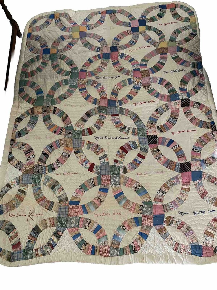QUILT-‘SIGNED’ HANDMADE Wedding Ring Pattern 78” X 56” PATCHWORK *ANTIQUE*