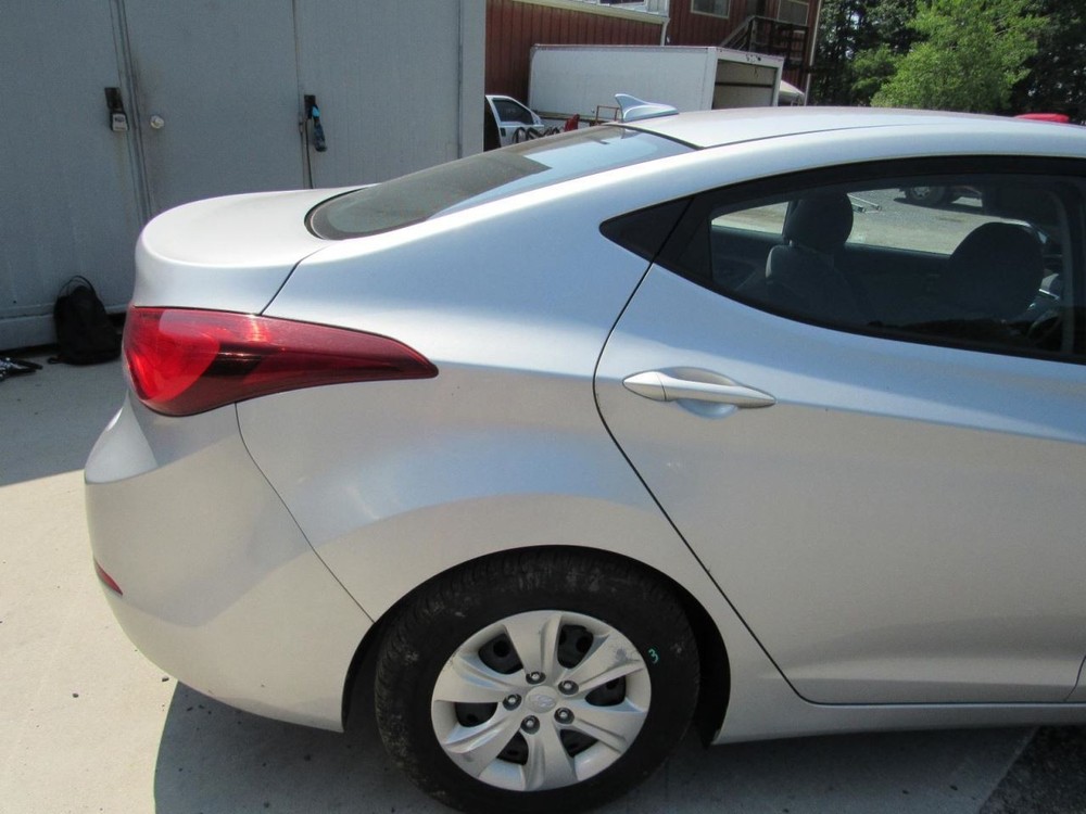 ELANTRA 2016 Glove Box 1065424
