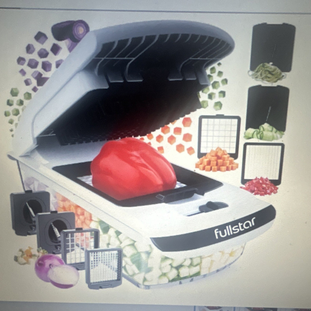 Fullstar Pro Chopper Push Function Multi Functional 4-Blade White Plastic