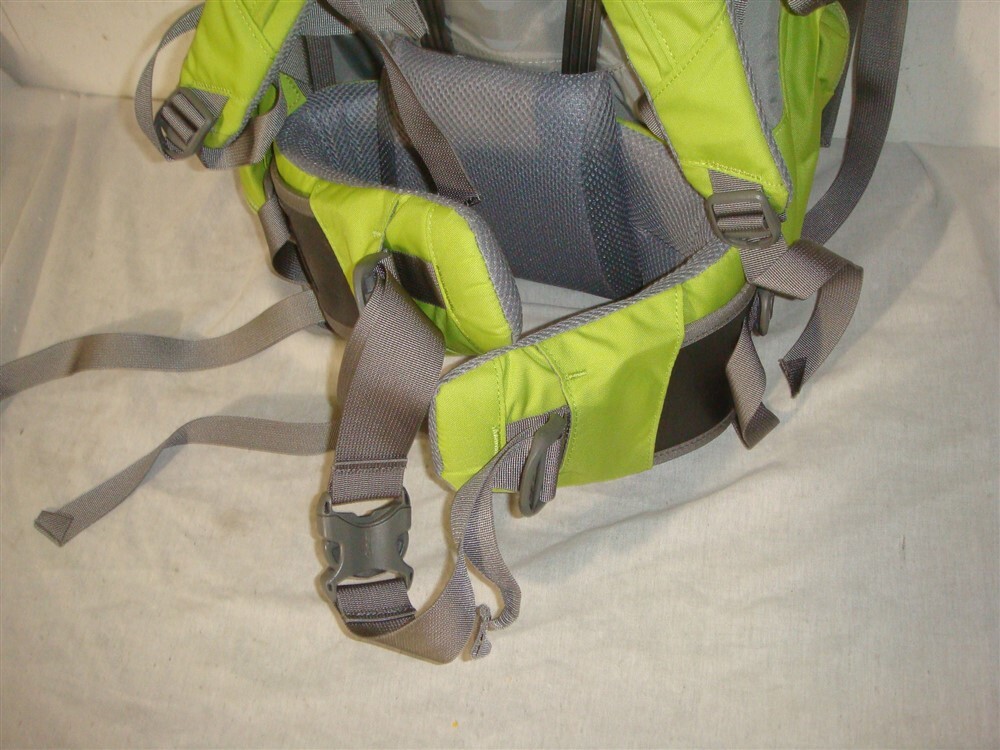 KELTY RED CLOUD 110 LARGE ADJUSTABLE INTERNAL FRAME HIKING BACKPACK GREEN APPLE