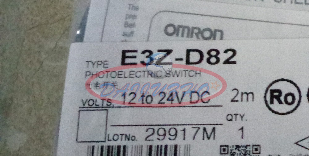 1PCS OMRON E3Z-D82 PhotoElectric Switch E3ZD82