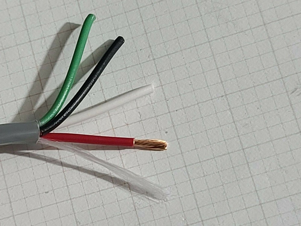 Carol E1044S 16/4C Stranded Audio/Security/Control Cable CMR Riser Gray/50ft