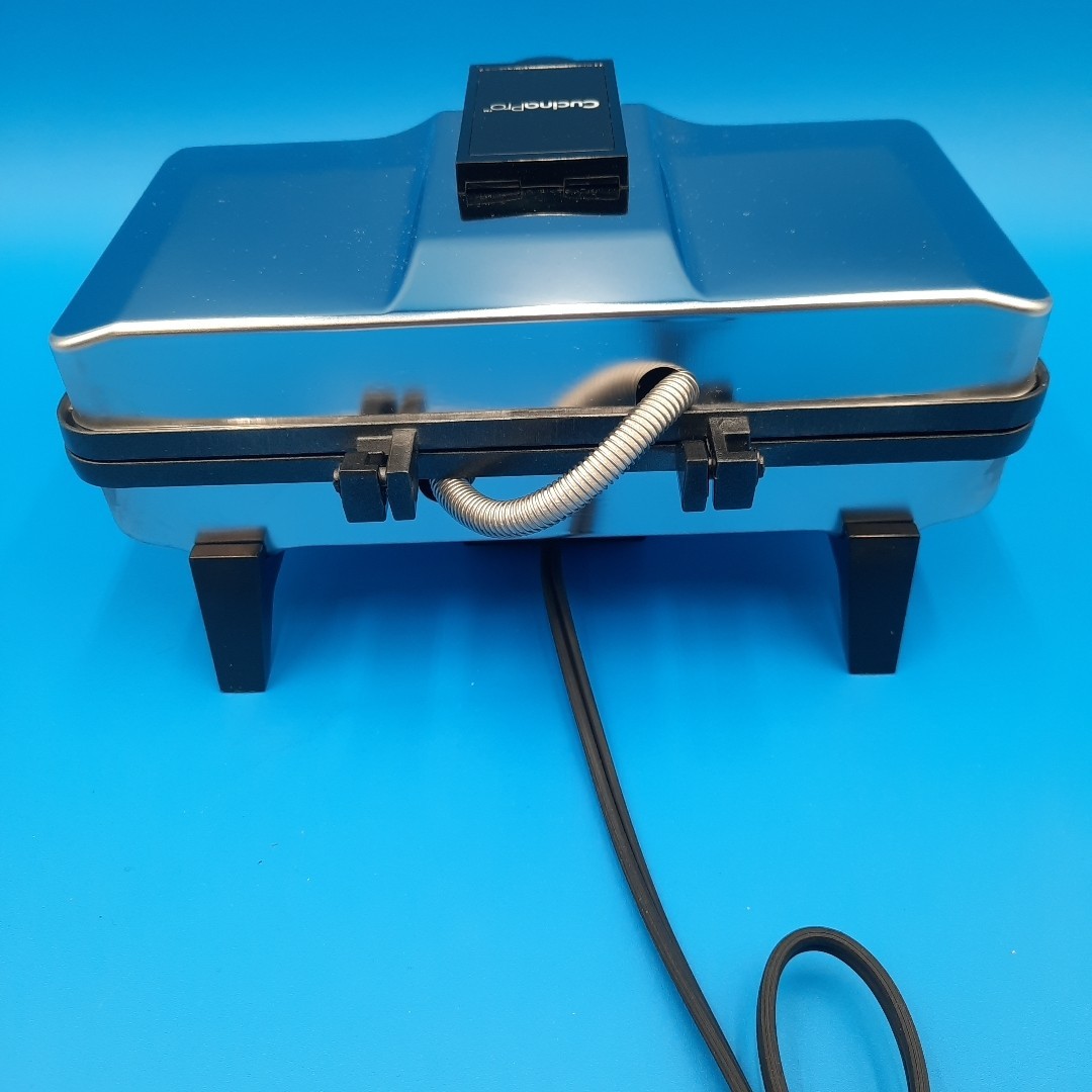 CucinaPro Piccolo Pizzelle Cookie Maker 3 1/4" Mini 220-03 New No Box Non Stick