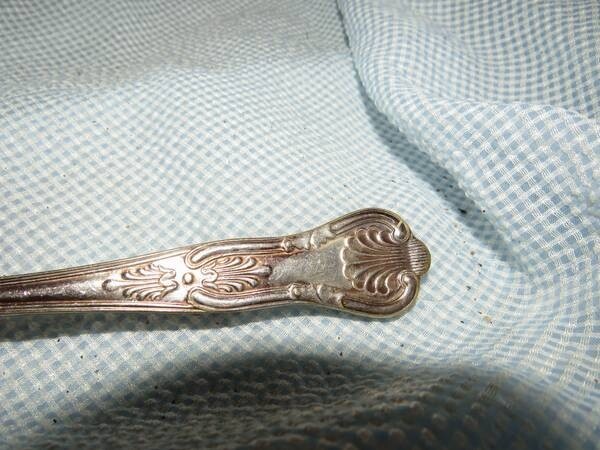ANTIQUE VTG SHEFFIELD ENGLAND EMBOSSED SERVING SPOON 9"