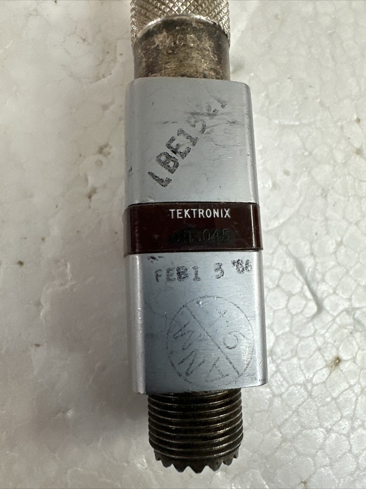 Tektronix Tek FEEDTHRU TERMINATION 011-045 50Ohm 1.5w (untested)