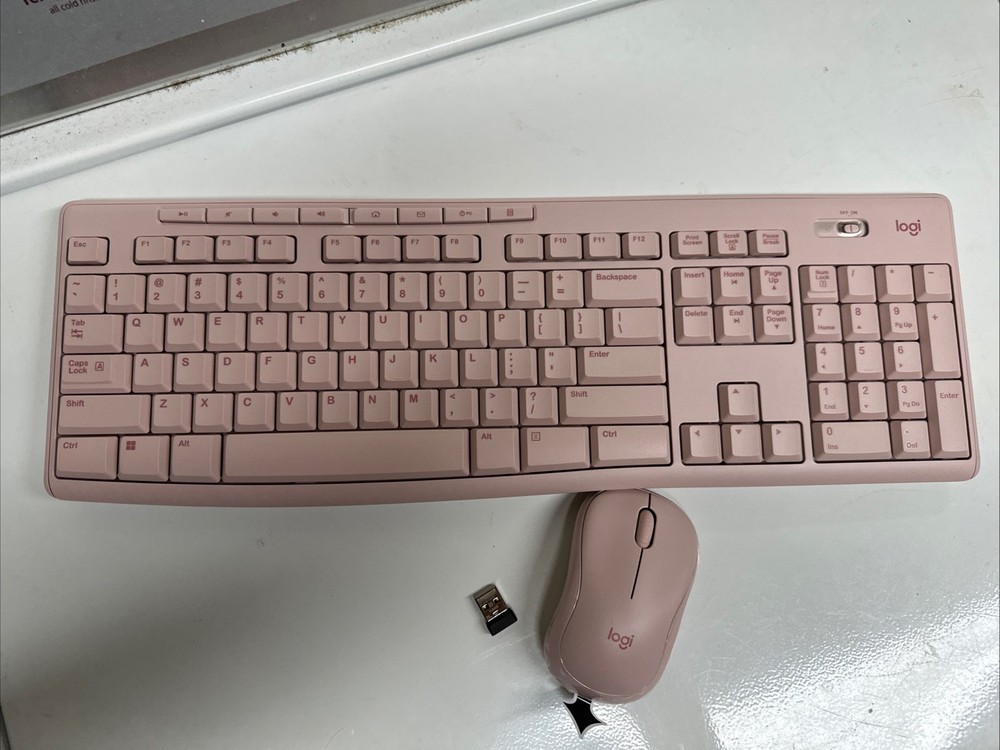 Logitech MK270 Wireless Keyboard and Mouse Combo - Rose