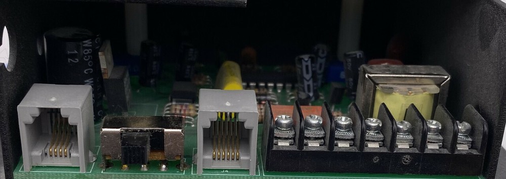 VIKING PI-1 UNIVERSAL TELECOM/PAGING INTERFACE