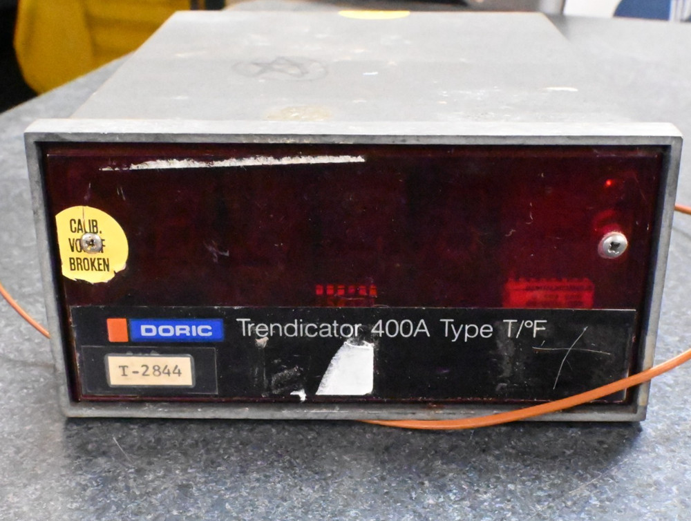 Doric Trendicator 400A Temperature Indicator FREE SHIPPING