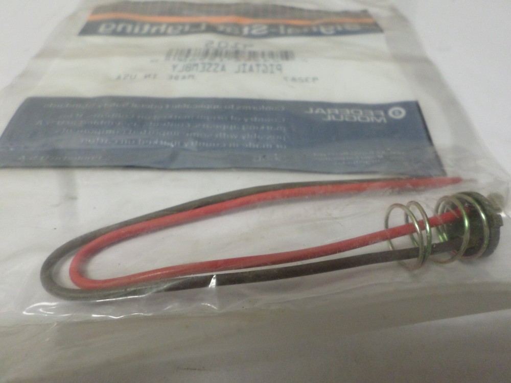 Signal Stat Lighting 9105 Replacement Pigtail Assembly