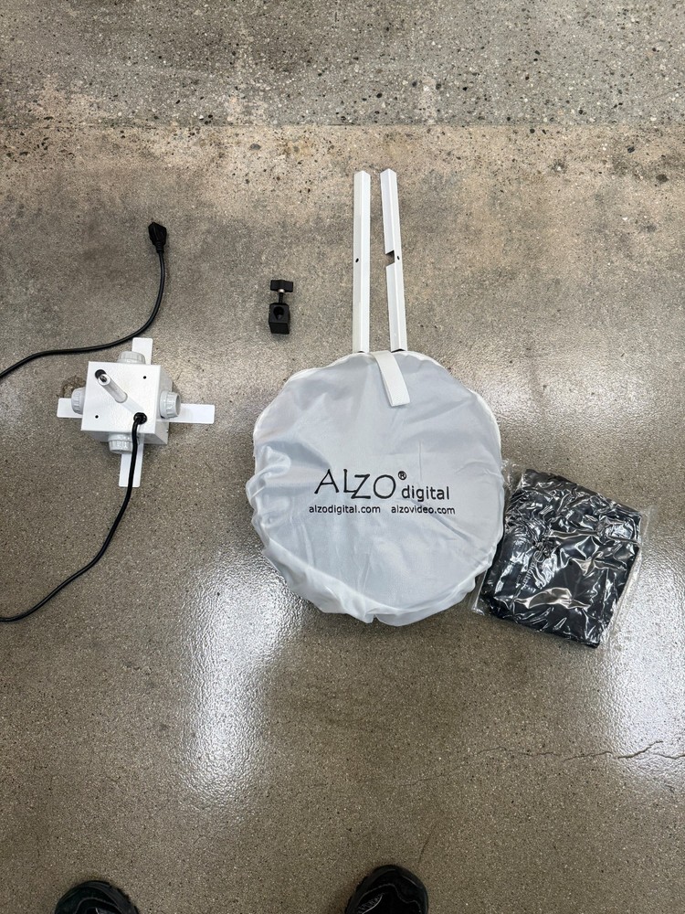 ALZO Drum Overhead Space Light (With Bulbs)