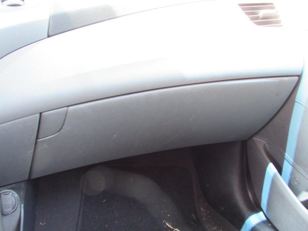 ELANTRA   2016 Glove Box 1065424