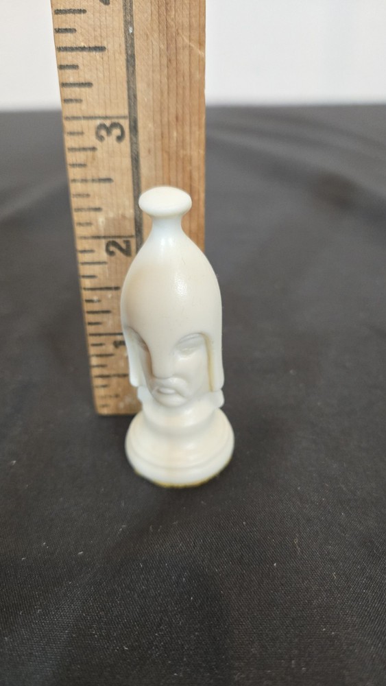 2.5" Mid Century Duncan White Pawn Chess Replacement