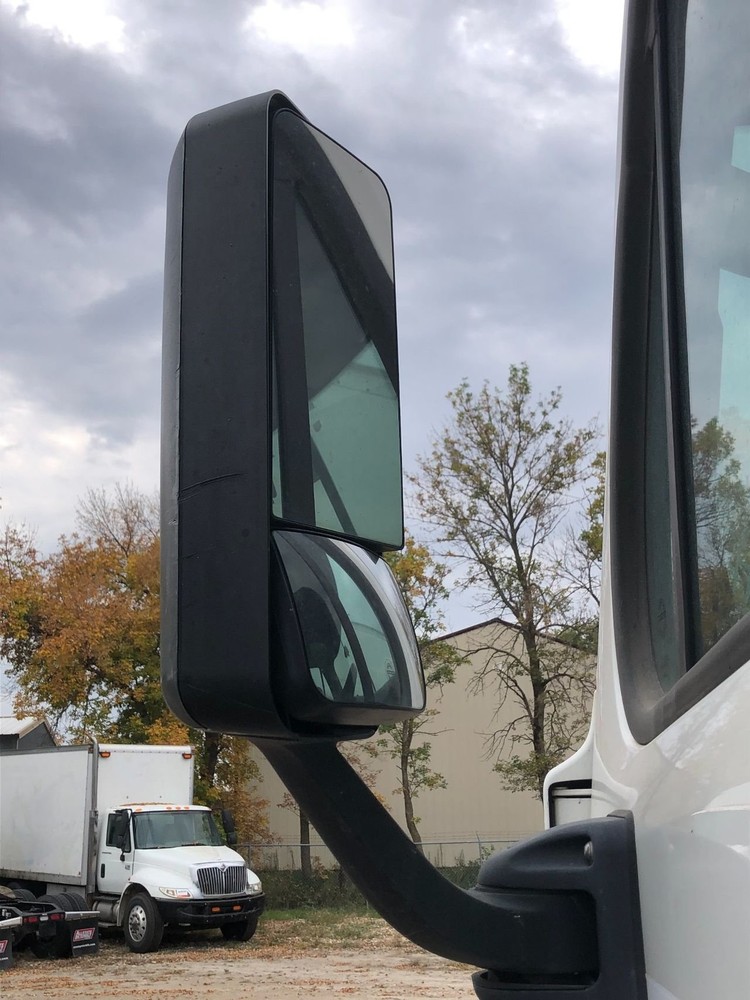 2008-2020 Freightliner CASCADIA POLY Left/Driver Door Mirror - Used
