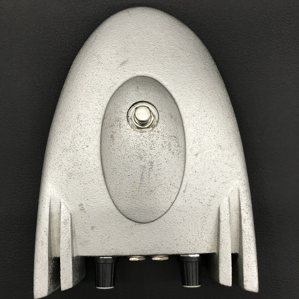 Roger Mayer Octavia