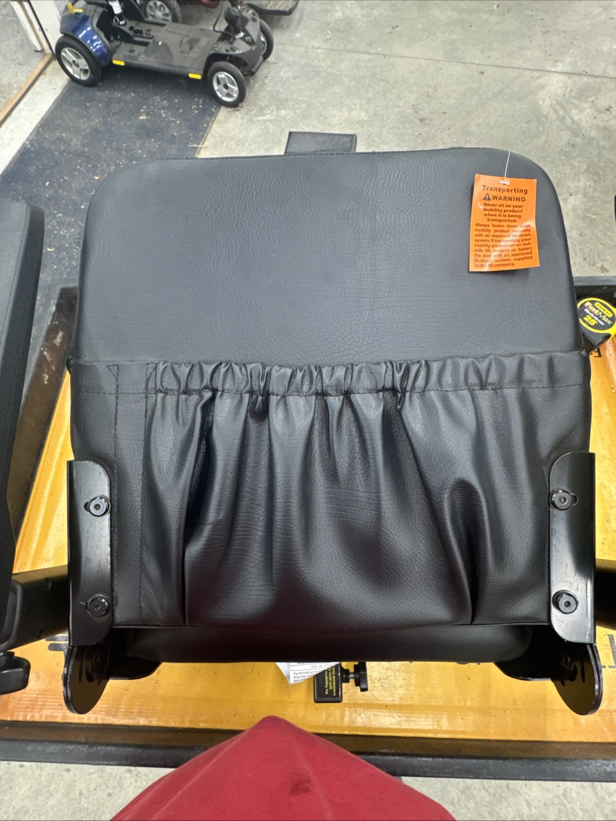 🥇Golden Companion Seat 18" X 16" ~NICE~ Armrest & Seat Mount!! *L@@K WoW*