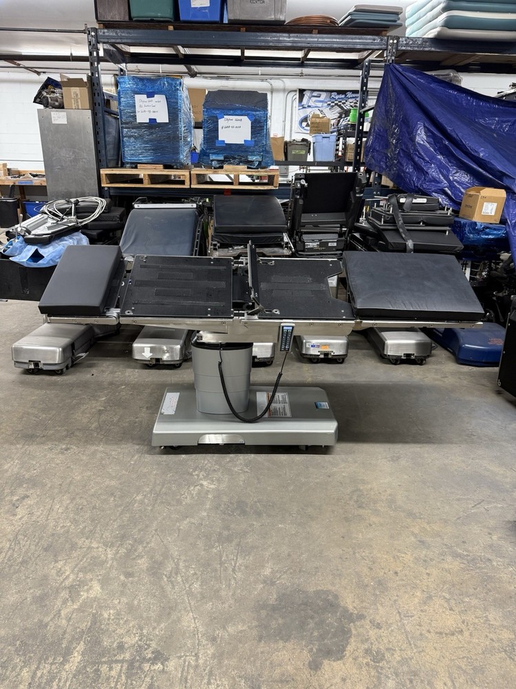 STERIS 4085 SURGERY TABLE