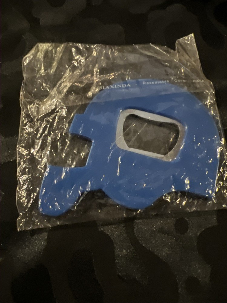 XY5- Bud Light Bottle Opener- Plastic