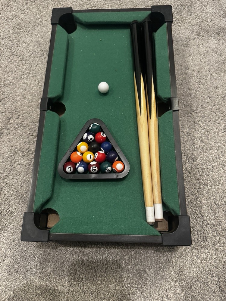 Desktop Billiards Mini Table Set with Balls and Cues