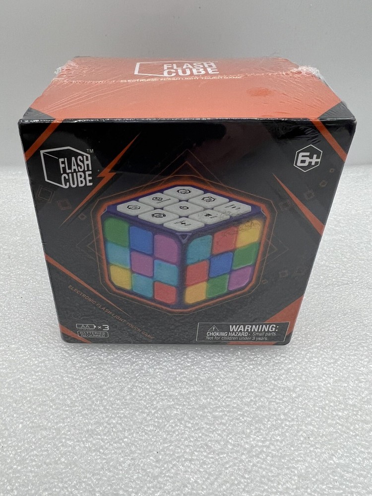 Flash Cube Electronic Flash Light Touch Game Model 33680 by Virztex NEW IN BOX 