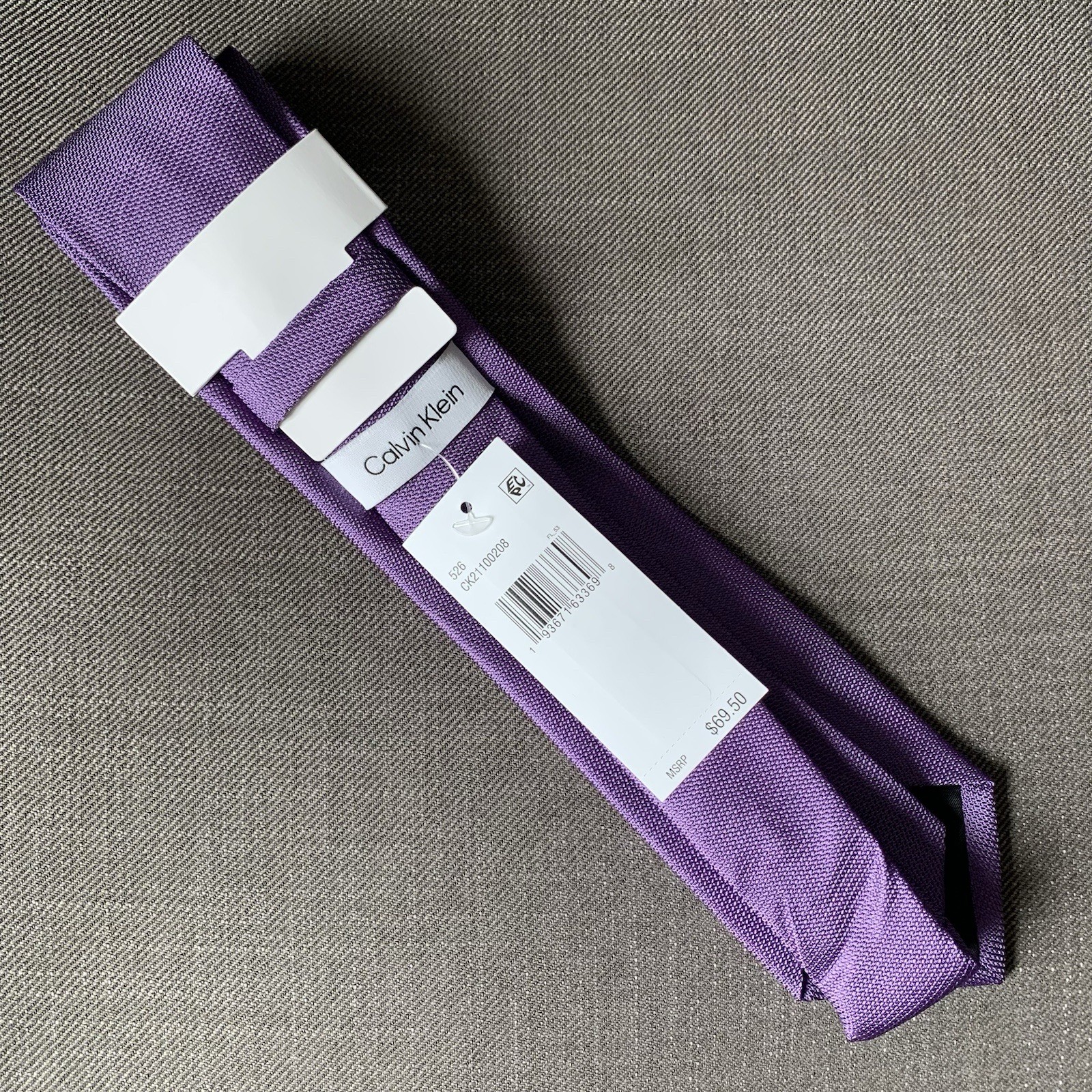 Calvin Klein Men's Neck Tie Purple Solid Silk Blend MSRP $69.50
