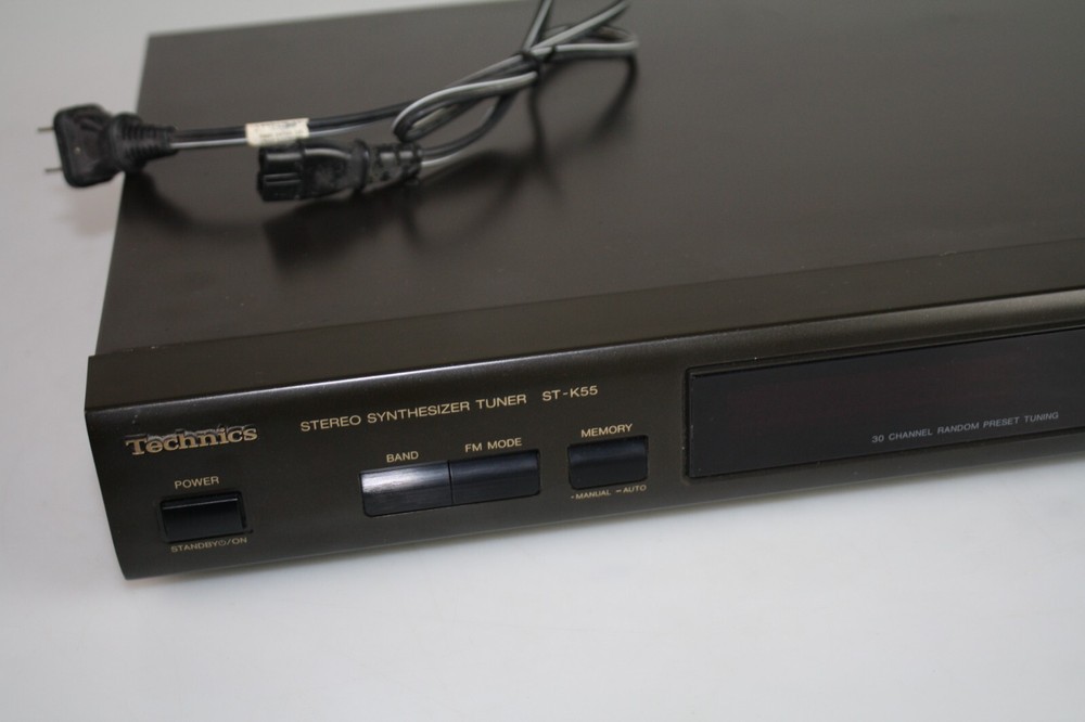 Technics Stereo Synthesizer Tuner ST-K55