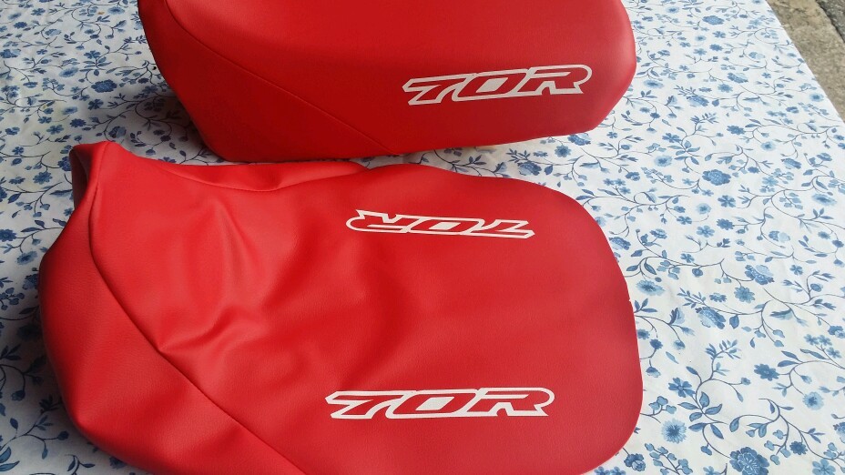 HONDA XR70R SEAT COVER 2000 MODEL Seat Cover RED (H-120)