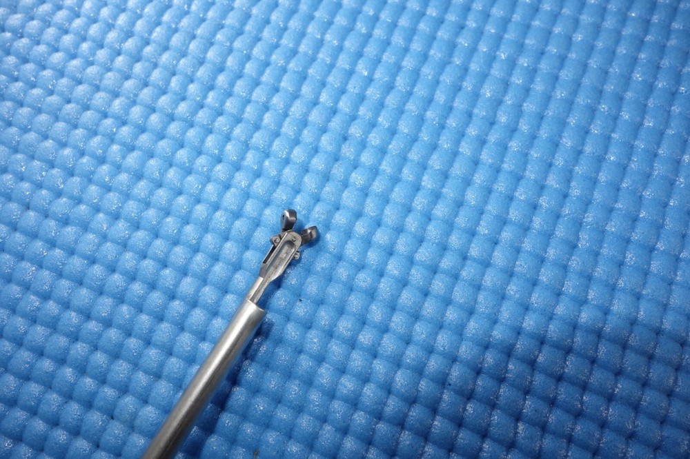 ACMI E8216 Rigid Optical Cup Cutting Biopsy Forceps UROLOGY