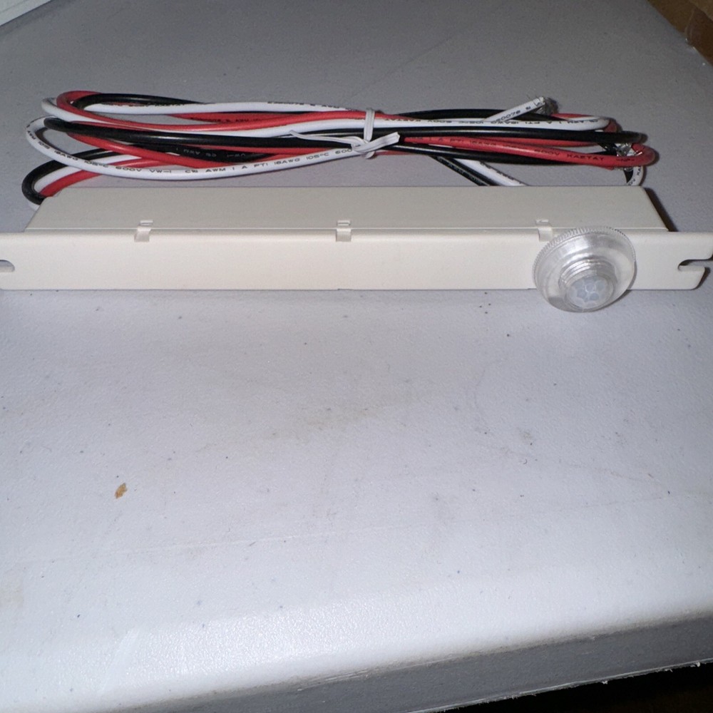 leviton fixture occupancy sensor