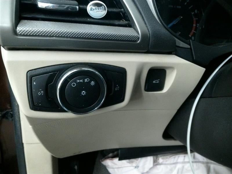 FUSION 2015 High Mounted Stop Light 104582944