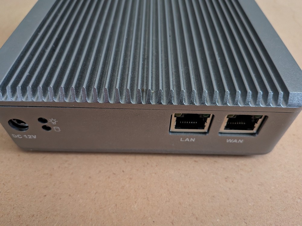 Protectli Vault FW2-2 Port, Firewall Micro Appliance/Mini PC - Intel Dual Core
