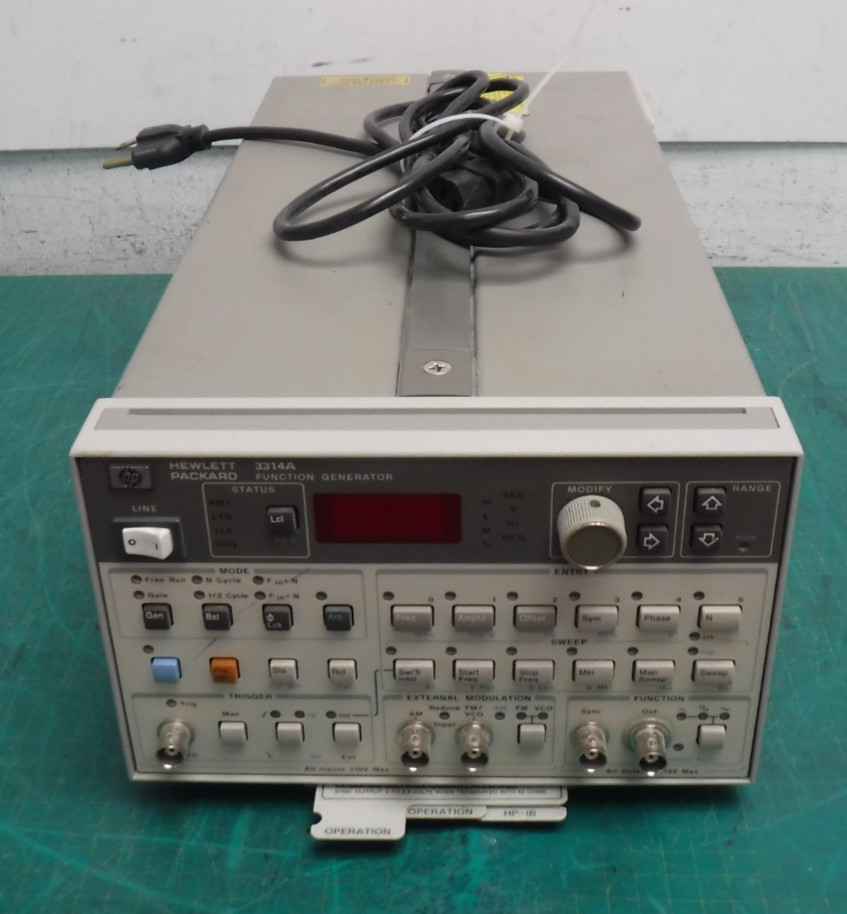 Hewlett Packard HP 3314A Function Generator Unit