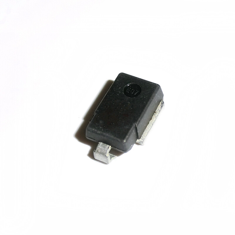 10PCS U5ZA27C 27C DO218