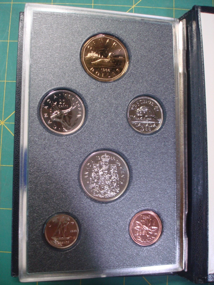 1988 ROYAL CANIDIAN MINT PROOF SET & COA