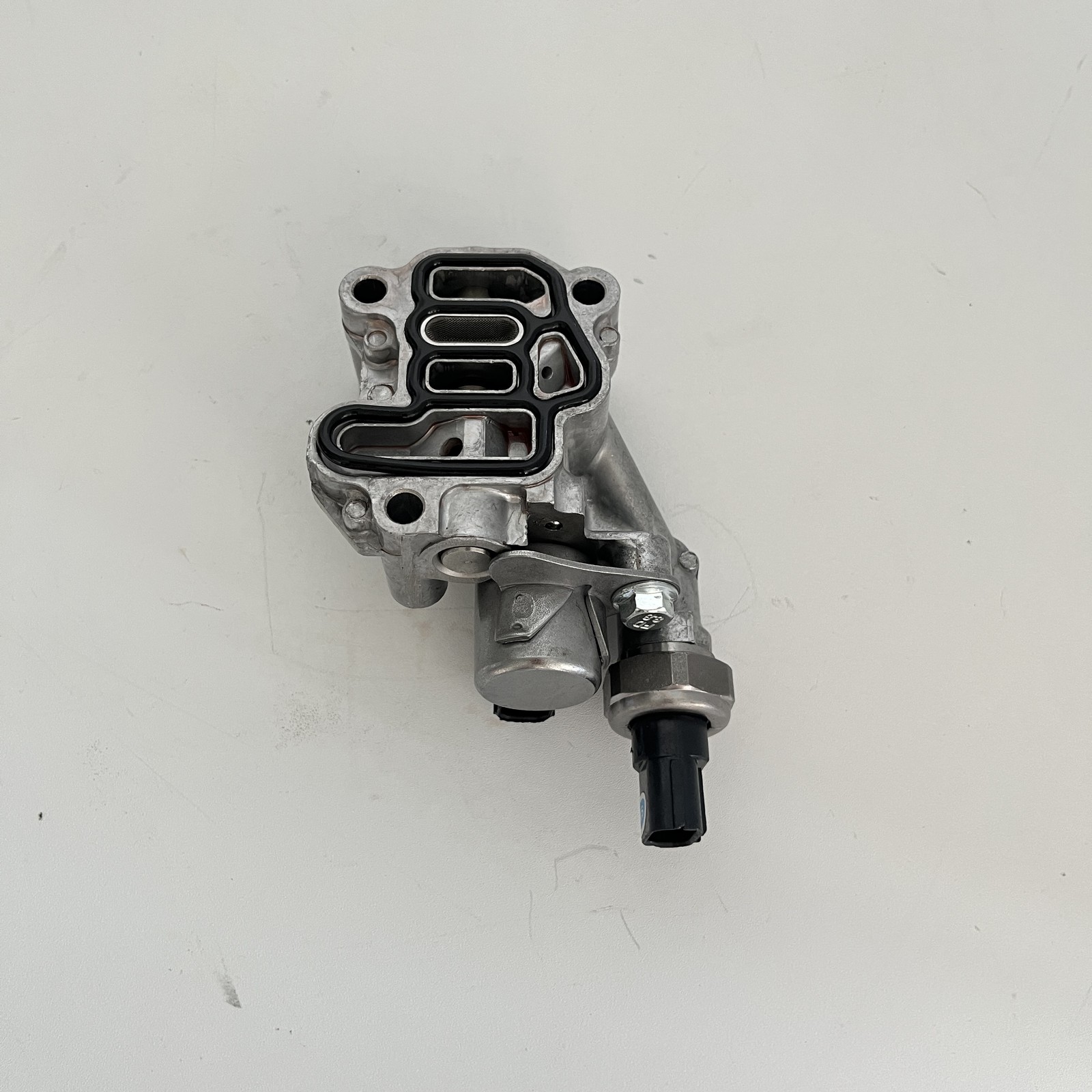 New For 2018-2023 Honda Accord 1.5L 15810-6A0-A01 Spool Valve Assembly