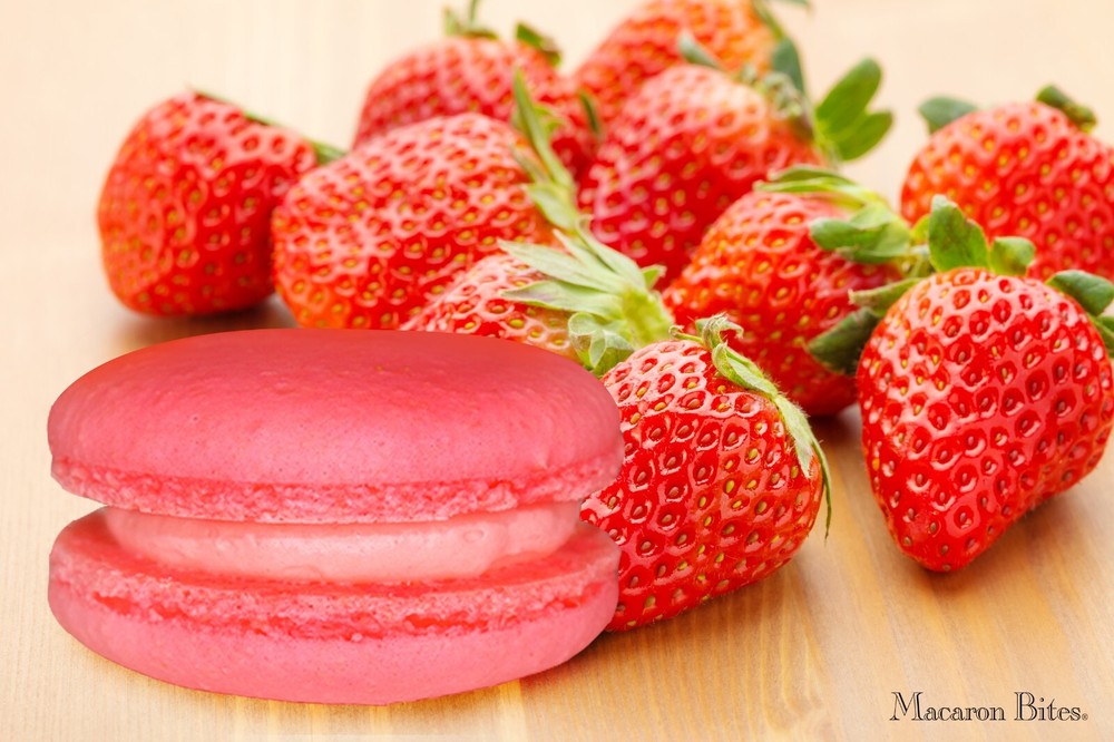 French Macaron Gift Box, Strawberry, 24-Pack