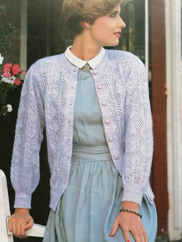 FASHION MACHINE KNITTING BOOK - ARGYLL Knitting Pattern Book 414