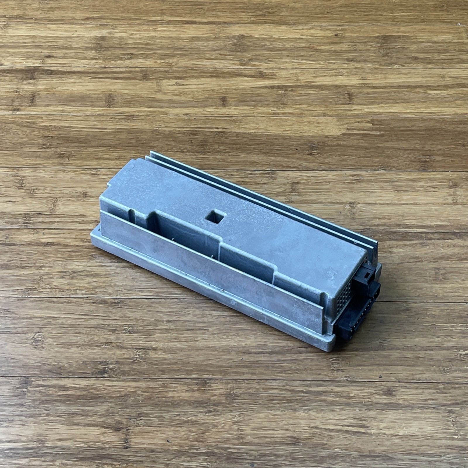 2007-2010 BMW M3 E92 Individual Top HIFI Audio Sound System Amplifier OEM