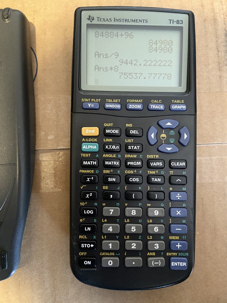 Texas Instruments TI-83 Graphing Calculator TESTED AND WORKING