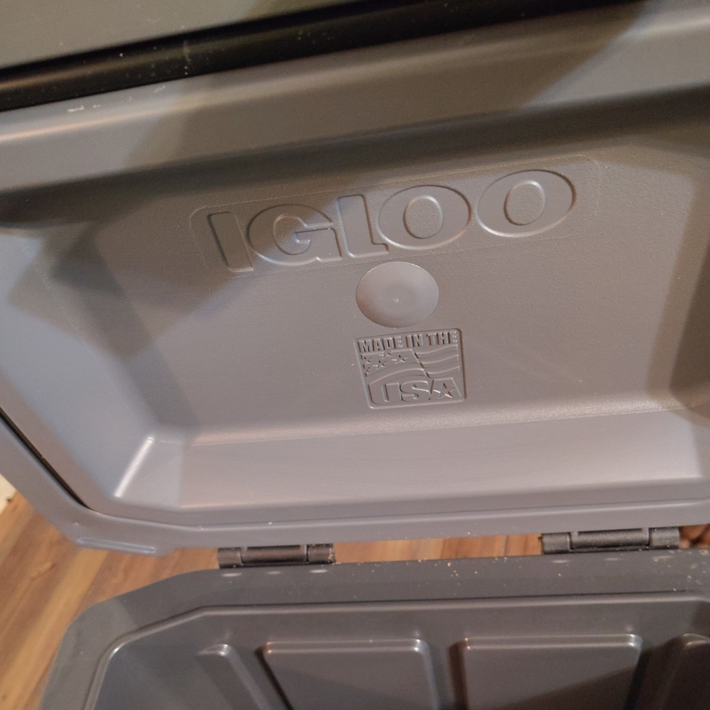 Igloo Trailmate 25 Quart Cooler
