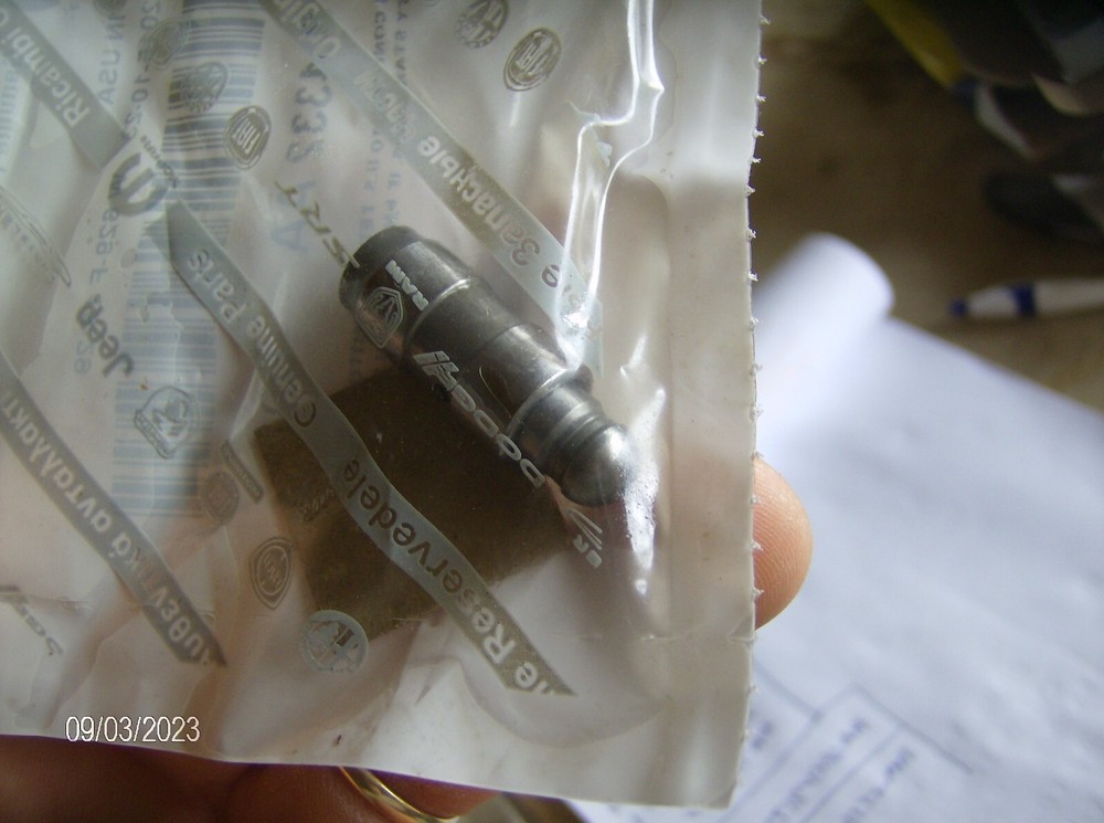 GENUINE MOPAR 05184332AA ENGINE VALVE LIFTER