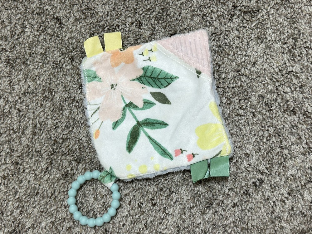 Cloud Island Meadow Nursery Set